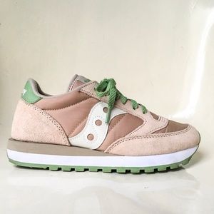 *** W/end Sale! *** EUC Saucony Jazz, sz 7